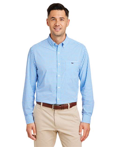 vineyard vines Men's On-The-Go Nylon Gingham Shirt W012060